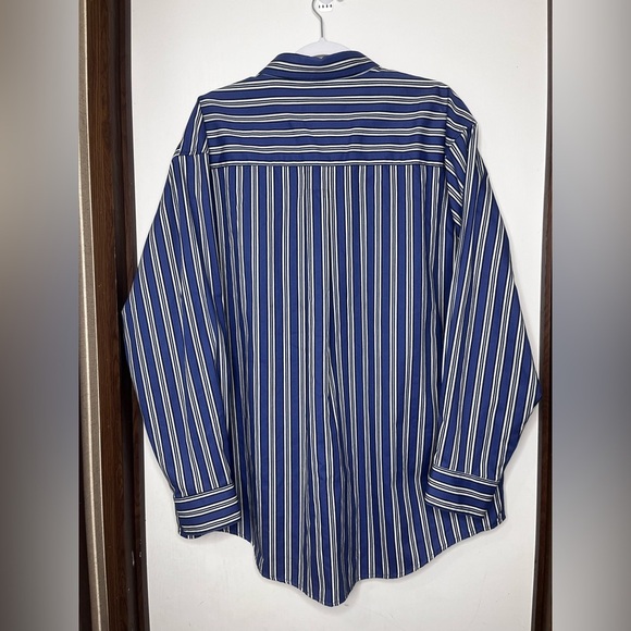 Towncraft Wrinkle Free Men's XL Blue White Stripped Long Sleeve‎ Dress Shirt - Picture 2 of 5